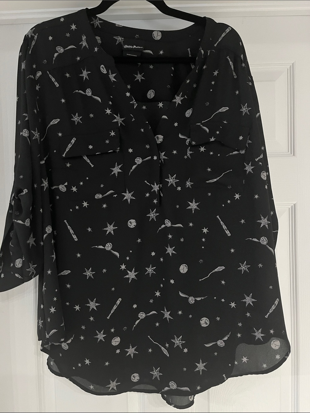 Torrid Harry Potter Harper Black Blouse with White Celestial Motif